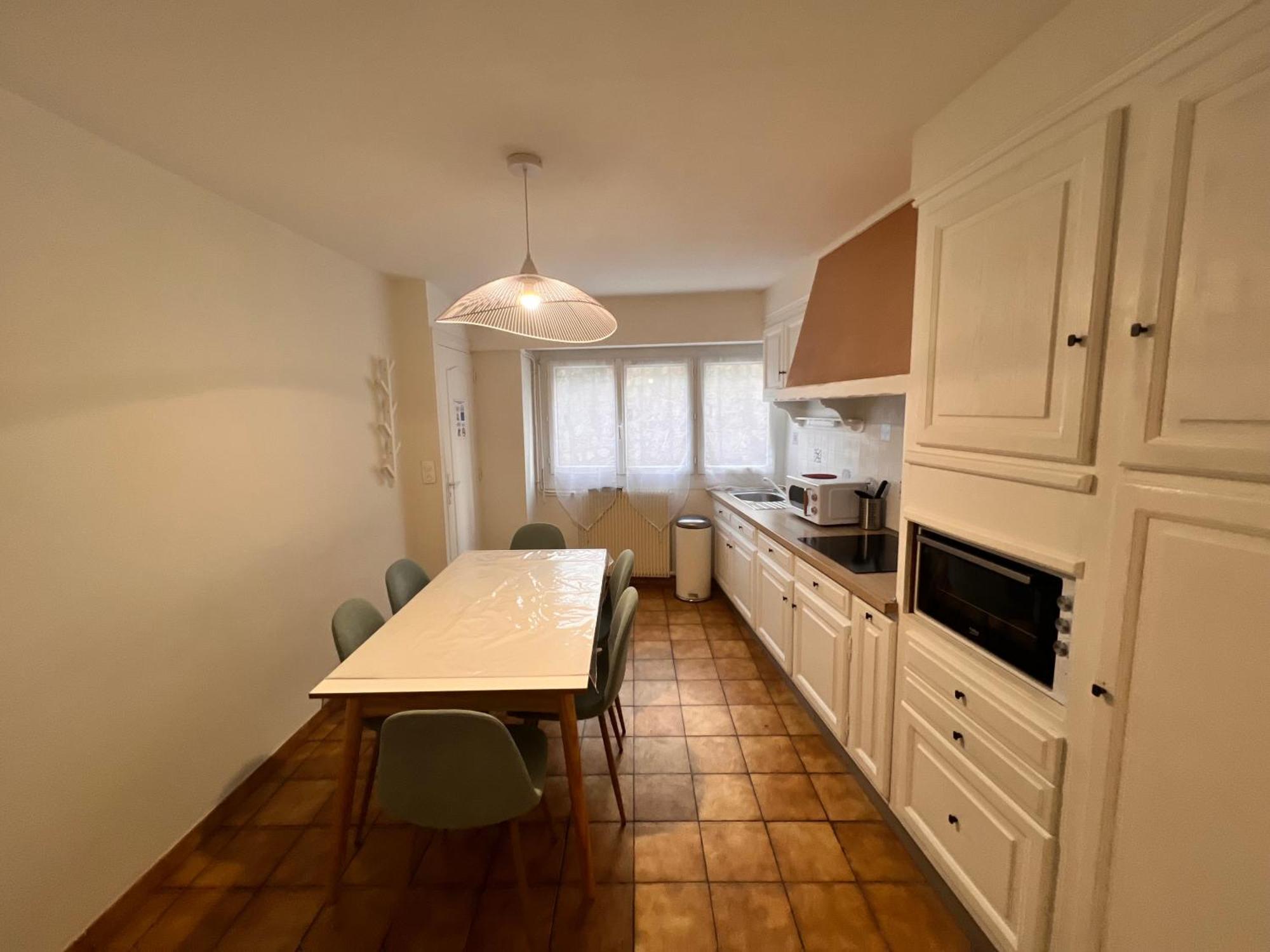Appartement RDC 9 personnes, 2 chambres, wifi, proche du centre La Bourboule Extérieur photo